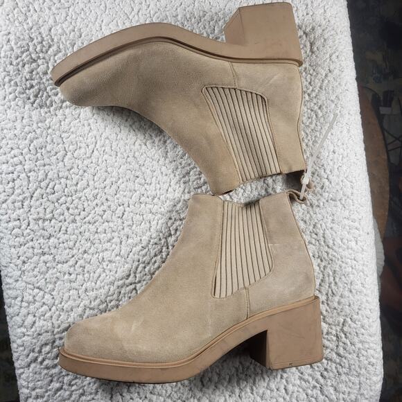 Andre Assous Gemma Water Resistant Suede Leather Chelsea Boots size 9.5 - Picture 4 of 6